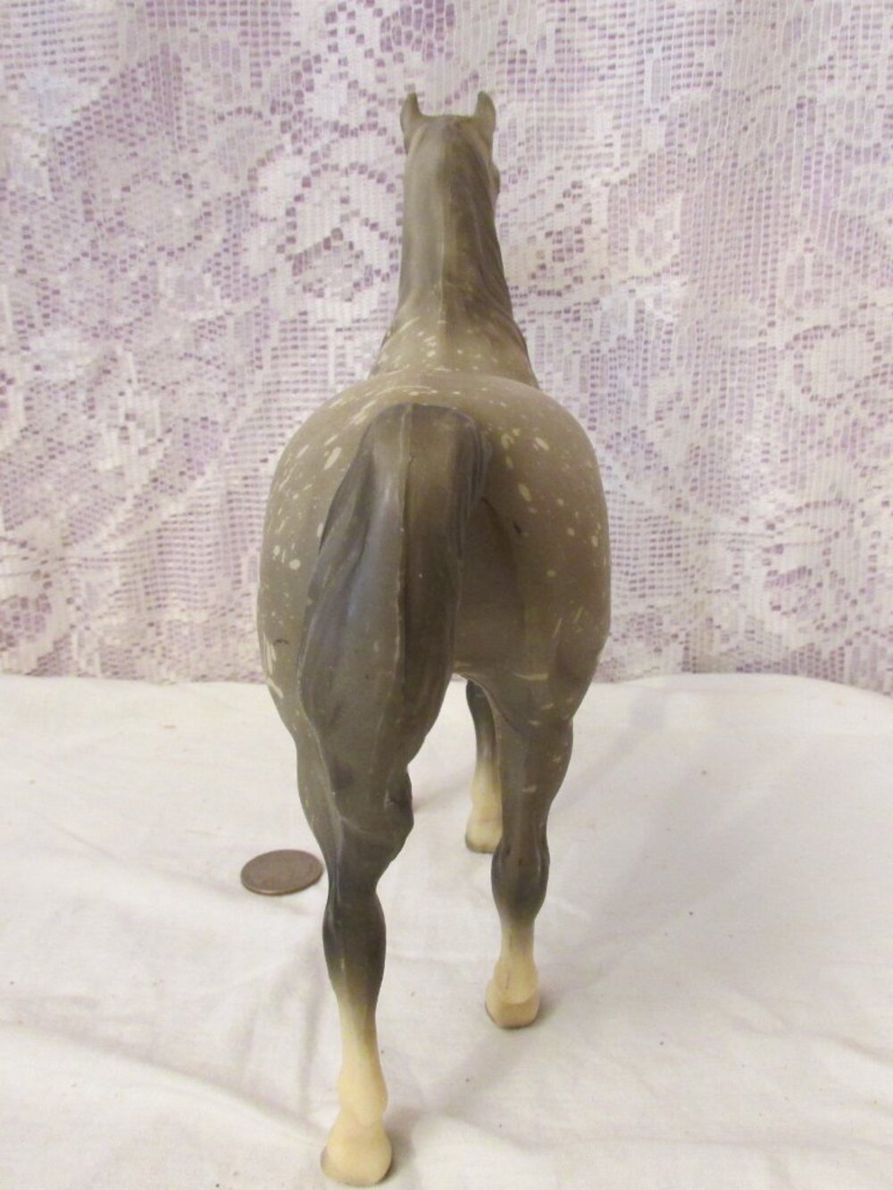 Breyer Proud Arabian Mare Horse Signed by Peter Stone in 1987 - Picture 5 of 15